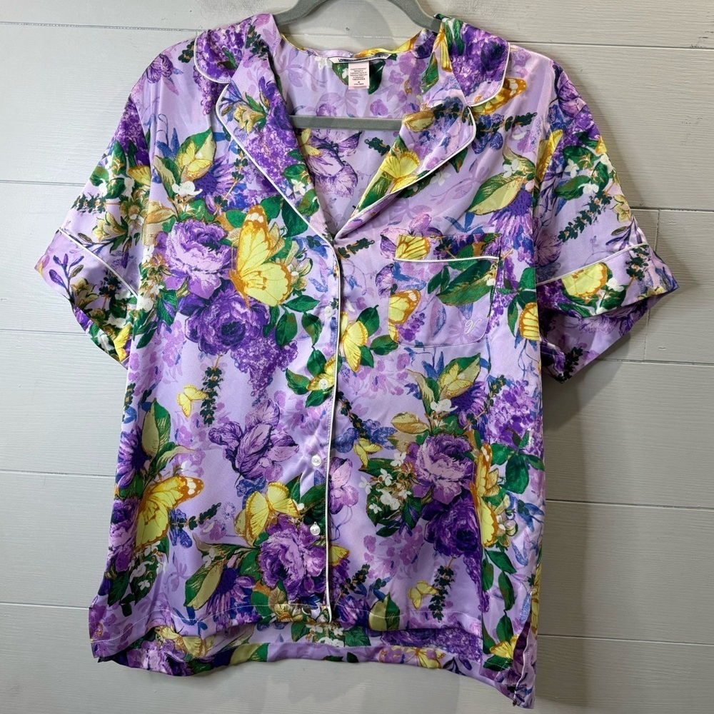 Victoria's Secret NWOT Floral Purple Satin Pajama Top Size Medium